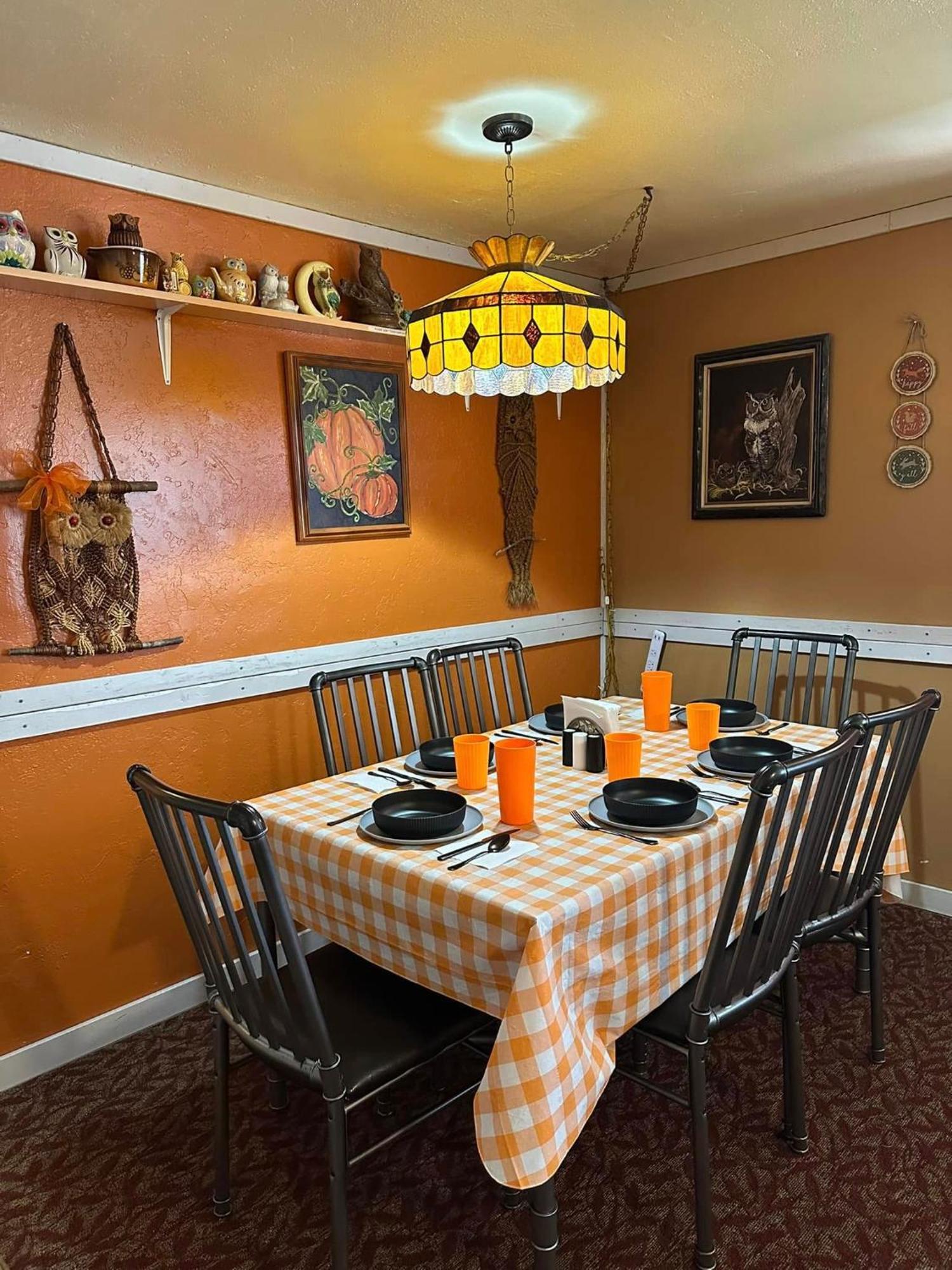 Ez 1 Mile To Fort Sill! Pumpkin Cottage Sleeps 9, Grills, Firepit, Laundry Lawton Exterior photo